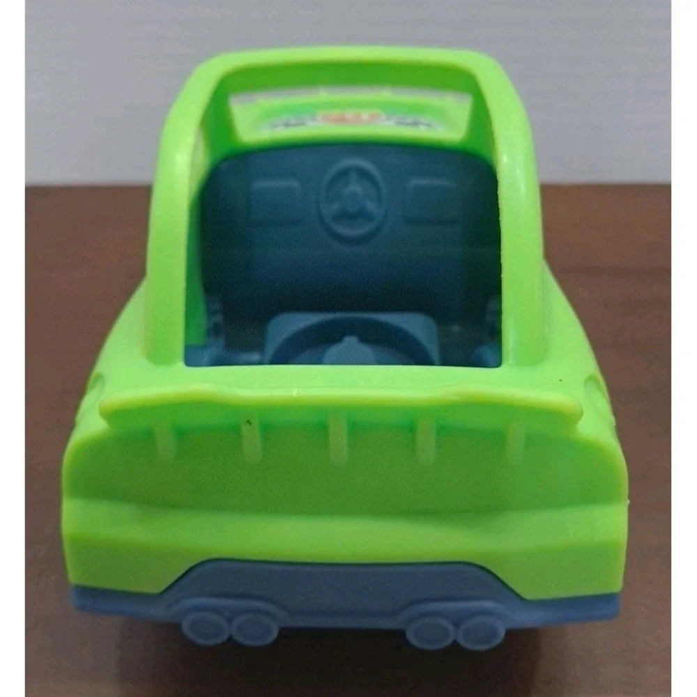 Fisher Price Little People GREEN‎ RACE CAR #2 VEHICLE for RACING Sports Car